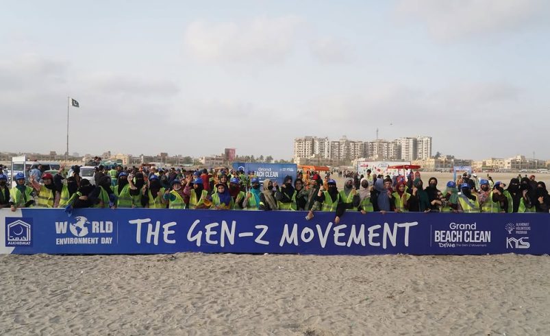 Turns Out, Gen-Z Actually Does Care. Here’s What Happened at Our Beach Clean Drive.